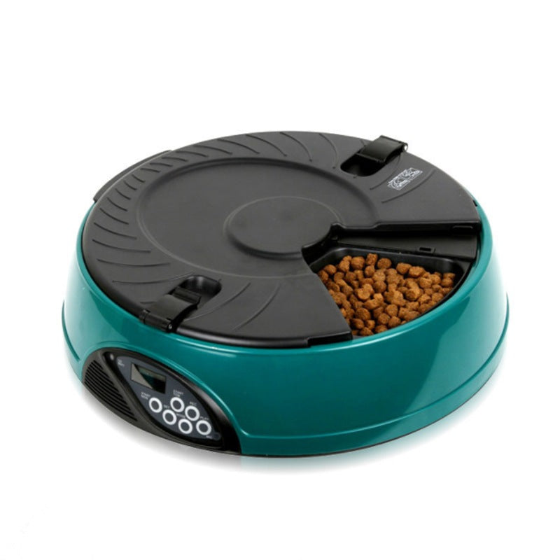 Battery operated pet feeder 4 AA